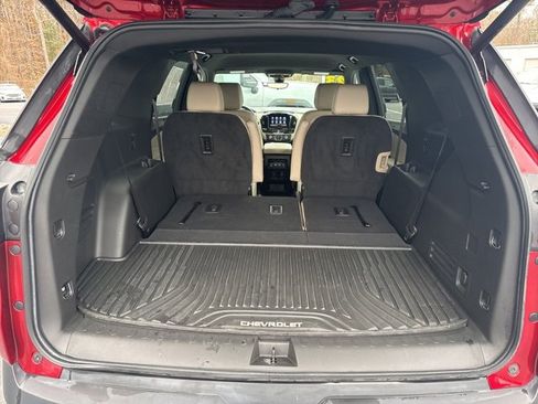 Used 2023 Chevrolet Traverse LT w/ LT Premium Package image 10