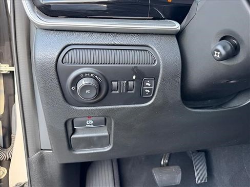 Used 2022 Jeep Wagoneer Series III w/ Convenience Group I AWD/4WD image 24