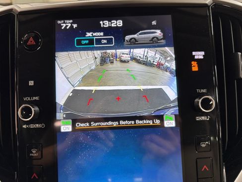 Used 2025 Subaru Ascent Premium AWD/4WD image 22