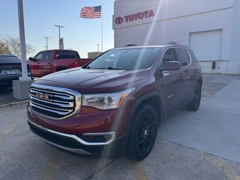 Used 2018 GMC Acadia SLT image 32