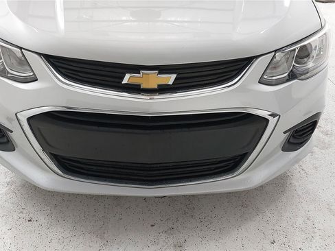 Used 2019 Chevrolet Sonic LT image 18