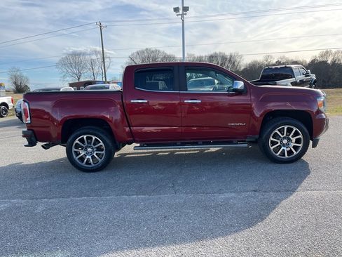Used 2019 GMC Canyon Denali image 4