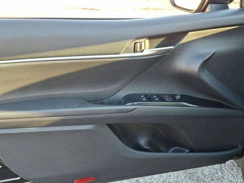 Certified 2020 Toyota Camry LE image 12