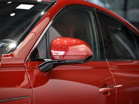 New 2026 Genesis GV80 3.5T e-SC image 12