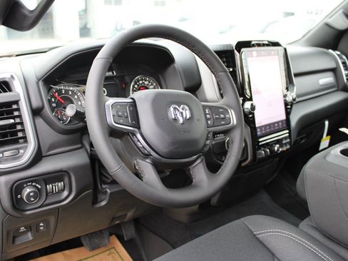 Used 2025 RAM 1500 Big Horn image 13