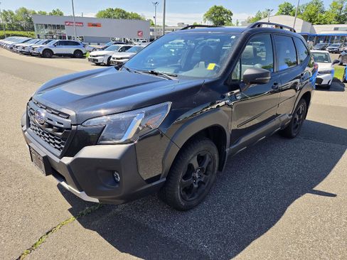 Used 2024 Subaru Forester Wilderness AWD/4WD image 3