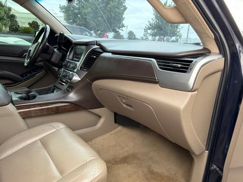 Used 2017 Chevrolet Tahoe LT RWD image 14