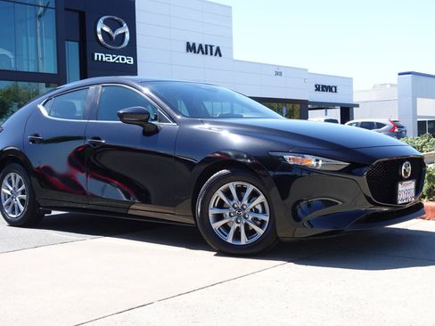 Certified 2025 MAZDA MAZDA3 s image 4