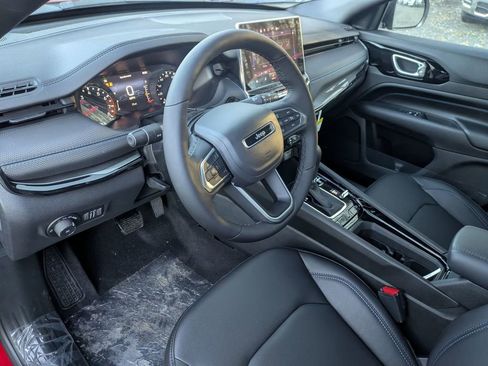 New 2026 Jeep Compass Limited image 13