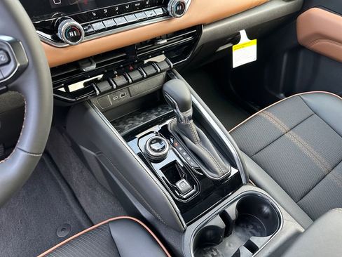 New 2026 GMC Canyon AT4 image 20