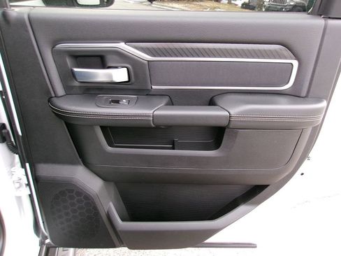 Used 2025 RAM 2500 Big Horn image 10