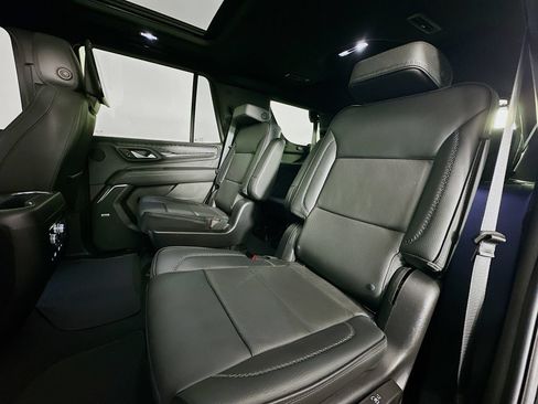 Used 2024 GMC Yukon Denali w/ Denali Reserve Package AWD/4WD image 26