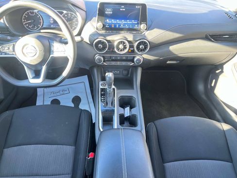Used 2024 Nissan Sentra SV image 16