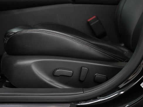 Used 2023 Nissan Maxima SL image 22