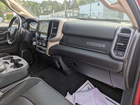 Used 2022 RAM 2500 Laramie AWD/4WD image 36