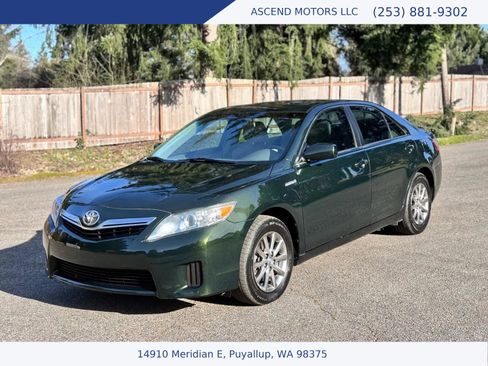 Used 2011 Toyota Camry Hybrid image 1
