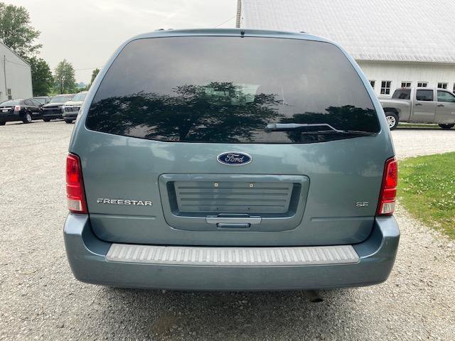 Used 2004 Ford Freestar SE FWD image 4