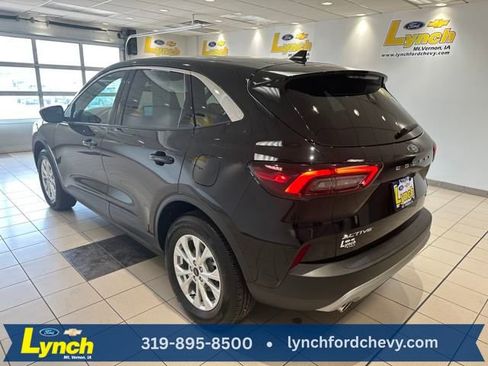 Used 2023 Ford Escape Active image 23
