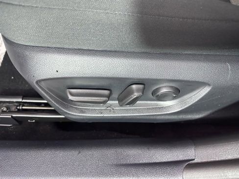 Used 2023 Toyota Camry LE image 19