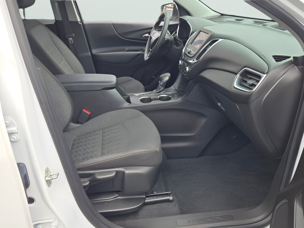 Certified 2024 Chevrolet Equinox LT FWD image 7
