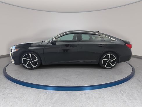 Used 2020 Honda Accord Sport image 8