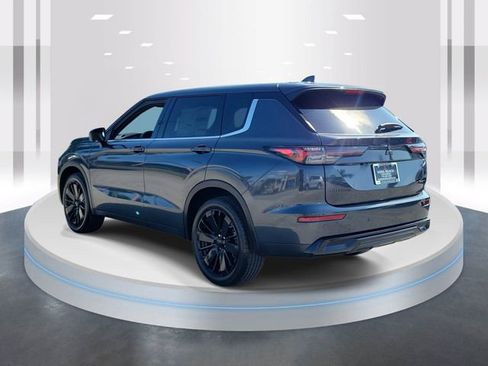 New 2026 Mitsubishi Outlander SE FWD image 4