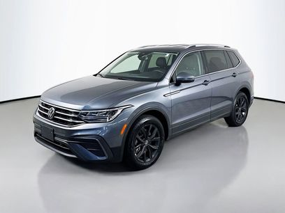 Certified 2024 Volkswagen Tiguan SE