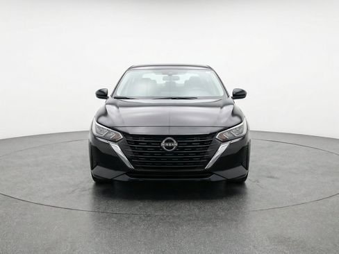 Used 2025 Nissan Sentra S FWD image 2