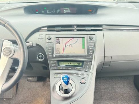 Used 2010 Toyota Prius Five FWD image 19