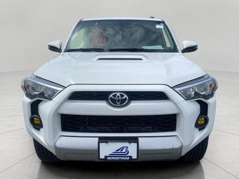 Used 2017 Toyota 4Runner TRD Off-Road Premium AWD/4WD image 8
