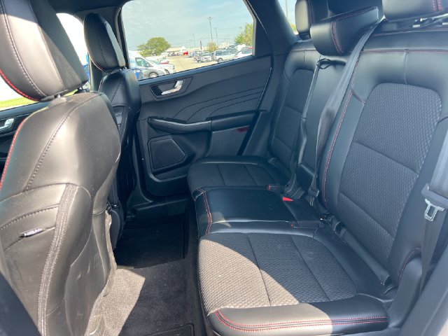 Used 2024 Ford Escape ST-Line w/ Tech Pack #1 AWD/4WD image 33