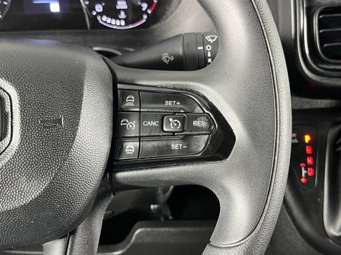 Used 2025 RAM ProMaster 2500 w/ Convenience Group FWD image 16