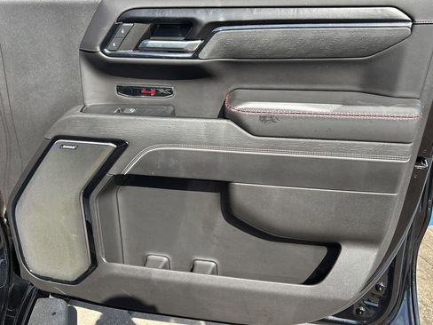 Used 2024 GMC Sierra 1500 AT4X image 23