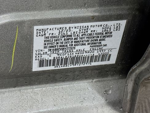 Used 2024 Nissan Sentra SV image 12