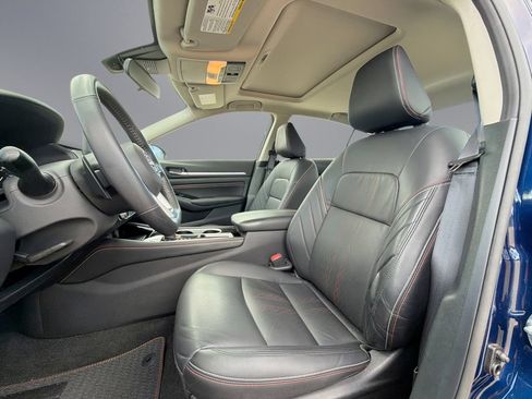 Used 2023 Nissan Altima 2.5 SR w/ SR Premium Package FWD image 30