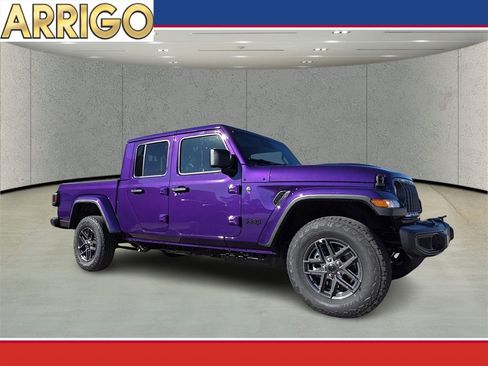 New 2026 Jeep Gladiator Sport image 1