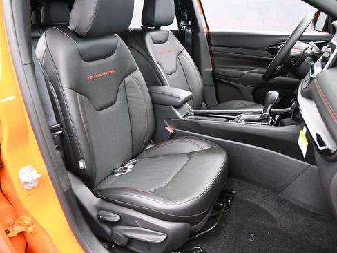 New 2026 Jeep Compass Trailhawk image 40