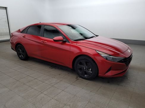 Used 2023 Hyundai Elantra SEL FWD image 11