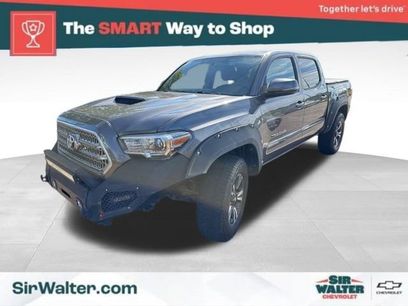 Used 2016 Toyota Tacoma SR