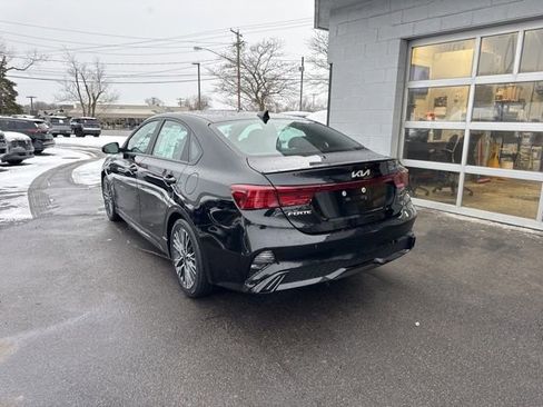 Used 2023 Kia Forte GT-Line image 4