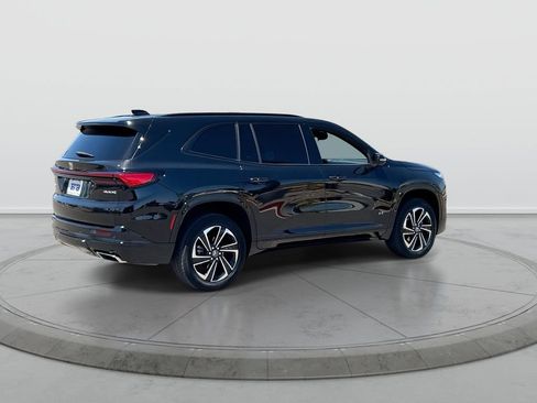 Used 2025 Buick Enclave Sport Touring FWD image 8