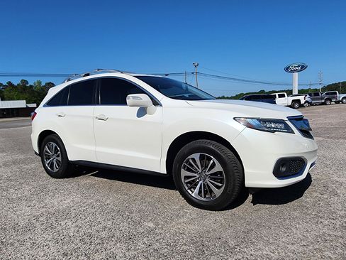 Used 2016 Acura RDX FWD w/ Advance Package image 2