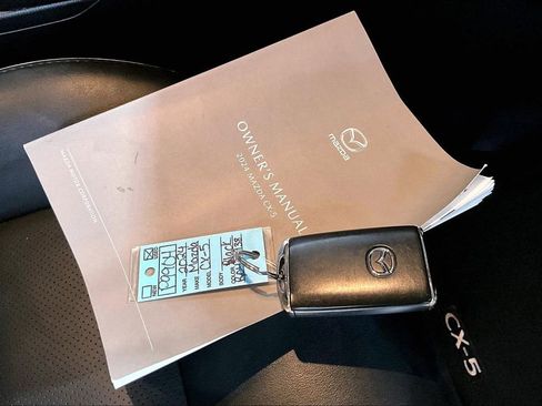 Used 2024 MAZDA CX-5 AWD 2.5 S w/ Select Package image 32