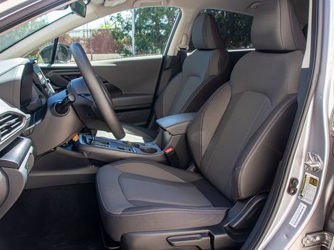 Used 2024 Subaru Crosstrek 2.0i AWD/4WD image 11