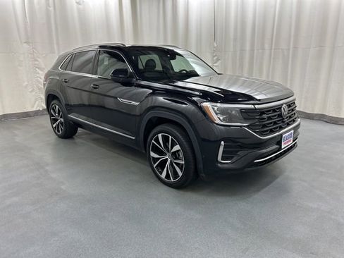 Used 2025 Volkswagen Atlas Cross Sport SEL Premium R-Line image 1