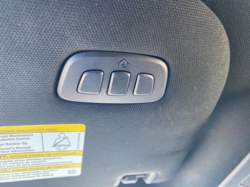 Used 2021 Ford Expedition Limited AWD/4WD image 21