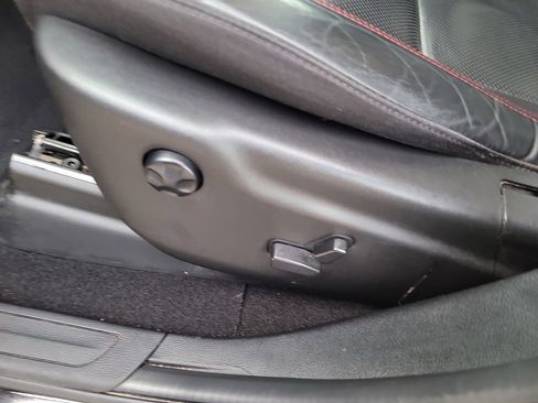 Certified 2024 Dodge Durango GT image 20