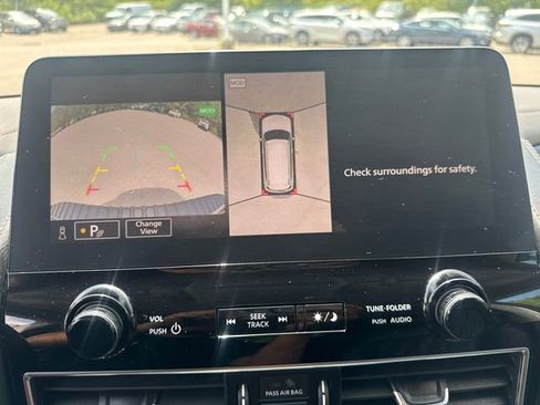 Used 2023 Nissan Armada Platinum w/ Captain's Chairs Package image 38