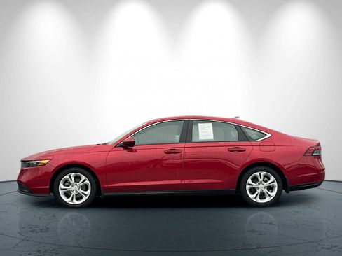 Used 2025 Honda Accord LX image 7