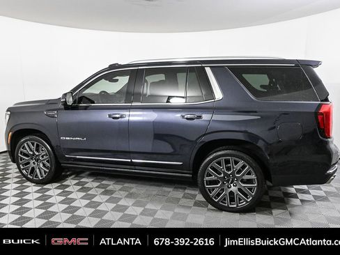 Used 2026 GMC Yukon Denali Ultimate image 2